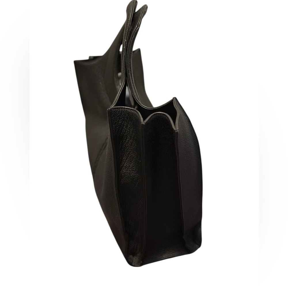 Danielle Nicole Black Tote Bag - Picture 9 of 13